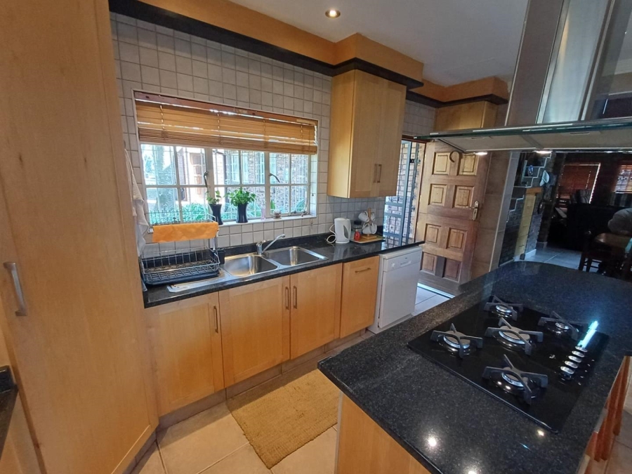 9 Bedroom Property for Sale in Willow Grange Free State